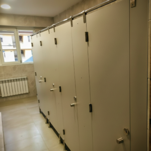 Сантехнические перегородки из HPL пластика 12мм Серия "ФОРТУНАТ"